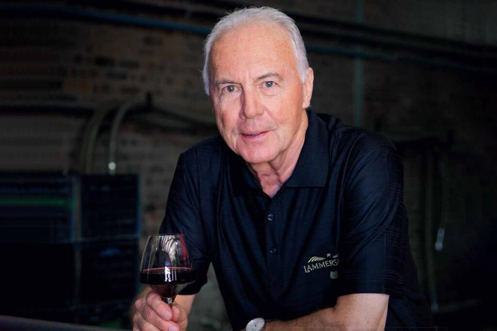 Futbolista Franz Beckenbauer y los vinos de su bodega Lammershoek