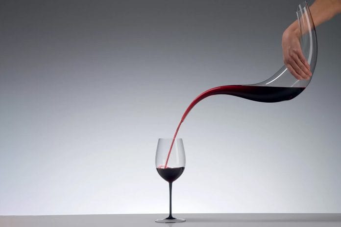 Verdades y mentiras sobre uso del decanter en vinos