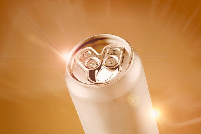 Nuevo diseño de lata ofrece una proporción perfecta de cerveza a espuma