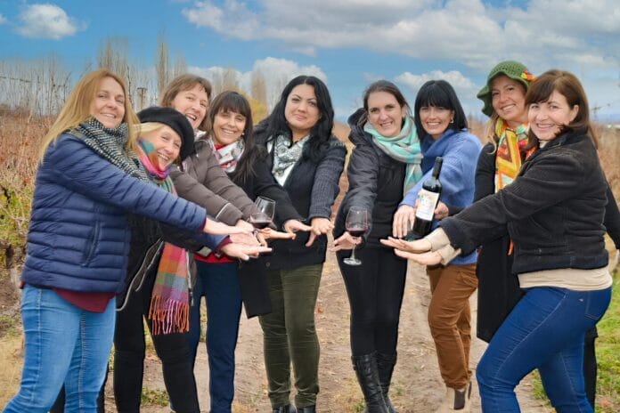 ¡Ellas lo hicieron! La Asociación Mujeres de la Viña, conquistan Texas con su vino “Apasionadas”